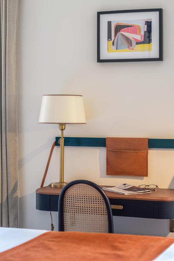 Hotel Le Friedland Paris Exteriör bild